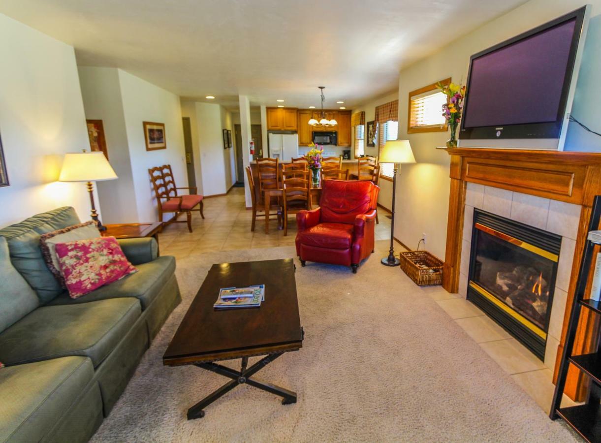 Meadow Ridge Condos Egg Harbor Exterior foto